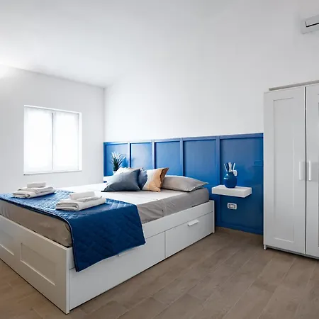 Appartement Peluso Tra I Laghi Alimini E Il Mare *